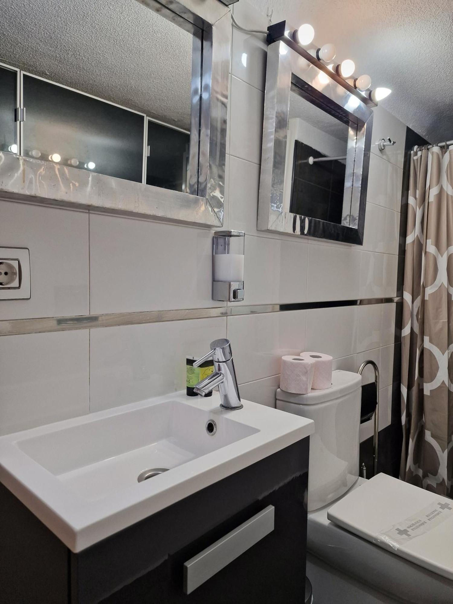 Menendez Pelayo, Loft Junto Al Retiro Apartment Madrid Luaran gambar